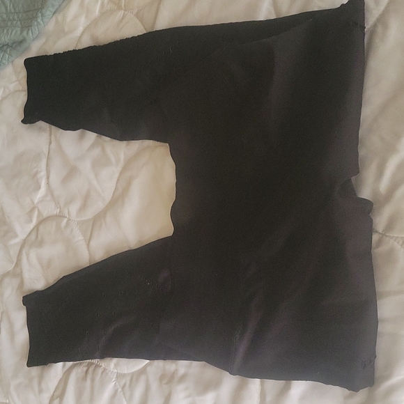 4 PINK seamless leggings bundle! - Picture 3 of 8